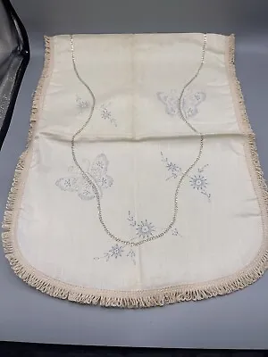 Vintage Embroidery Dresser Scarf 40” X 14” • $10.80