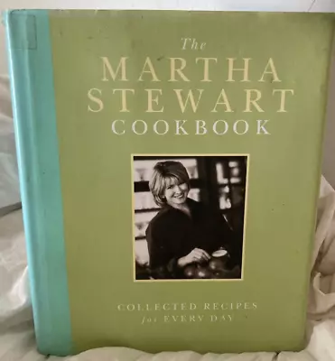 Martha Stewart Cookbook  Hardback   ABTUC • $4.10