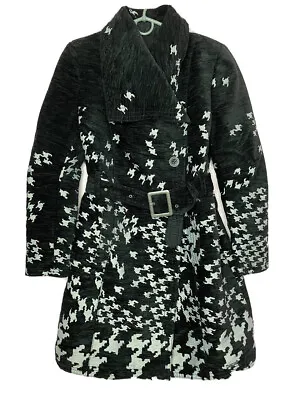 $72 • Buy Desigual Women Winter Coat Black Size 44