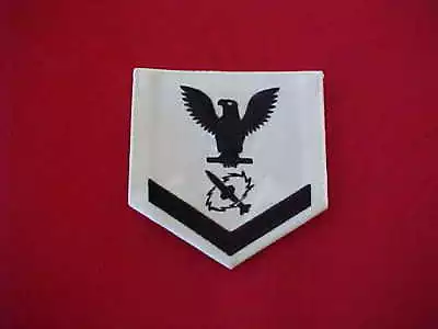 US Navy - Male Missile Technician 1st Class Rating Crow E-4  CNT Summer • $3.99