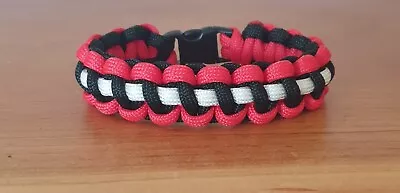 Manchester United Paracord Survival Bracelet Football MUFC. • £5.99