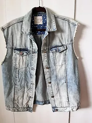 ZARA Distressed Denim  Oversize Vest/ Jacket W/Pockets Size Small Shabby Chic • $50