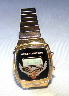 Harley-Davidson Vintage Digital Gold Tone Metal Band Wrist Watch 4 Repair • $9.99