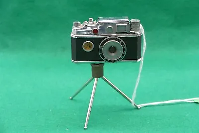 K.K.W. Camera Shaped Lighter With Compass & Tripod Made In Occupied Japan • $44.95