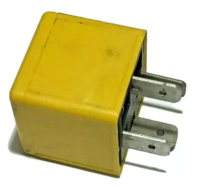 £9.95 • Buy Ford Sierra Xr4x4 Rs Cosworth Yellow Relay 81ag14n089ca 