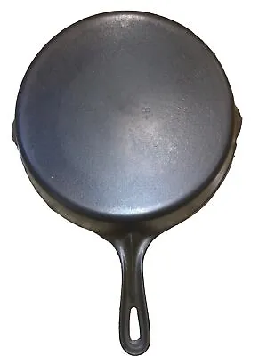 Vintage Cast Iron #8 Unmarked Skillet • $35