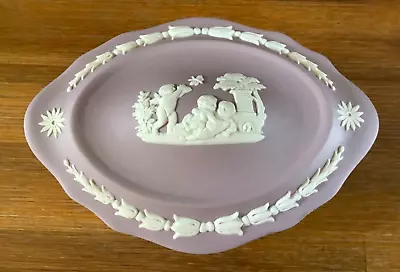 Wedgwood Lilac Jasperware Dresser Box Scalloped Trinket With Cherubs England • $28