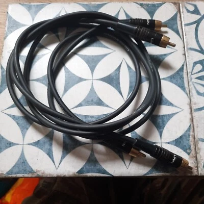 £50 • Buy Linn Analogue Interconnect Leads 1.2 M Black Gold Colour Fixtures
