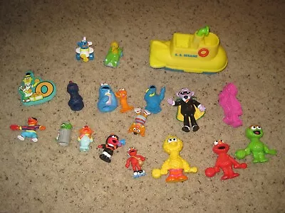 Vintage 1996 Sesame Street Elmos Tub Sub Bath Tub Toy Submarine Lot By Tyco • $20