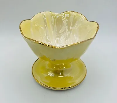 Stunning Art Deco Maling Yellow Lustre Lotus Flower Dessert / Sundae Bowl - VGC • £10.99