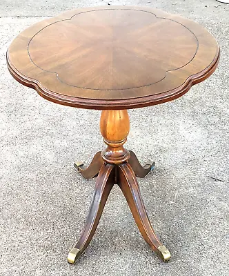 Mid Century Solid Mahogany Duncan Phyfe Coffee Table By LANE • $225