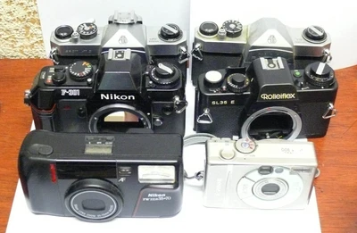 £30 • Buy Job Lot Old Cameras: Nikon, Pentax, Rolleiflex