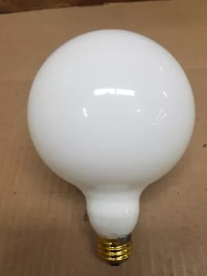 4 Pack 100 Watt G40 H&H White Globe Decorative Vanity Light Bulbs • $24.95