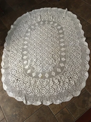 $24.99 • Buy Vintage Hand Crocheted Off White OVAL Tablecloth - 54x72