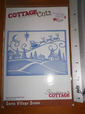 Cottage Cutz Christmas Village Die • £9