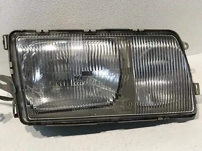 81-91 Mercedes Benz 300se W126 Right Rh Passenger Headlight Lamp 0301065110 • $200