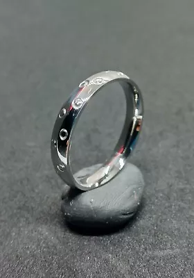 Stainless Steel Ring Womens Girls Size U (uk) Silver Circle Design 4mm Ladies UK • £6.99