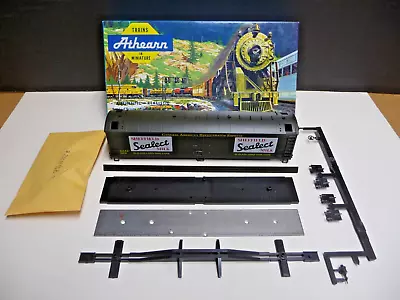 Athearn HO Scale Sheffield Sealect Milk 50-foot Express Refrigerator - New Kit • $12.50