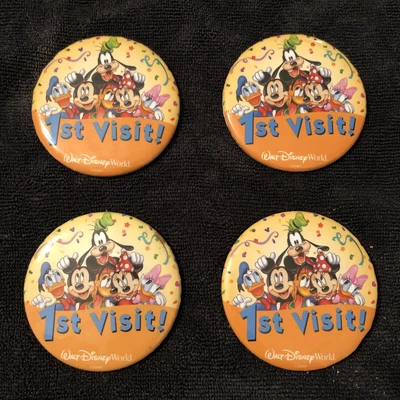 $3.99 • Buy Walt Disney World Mickey Mouse & Friends 1st Visit Button Pins Set Of 4