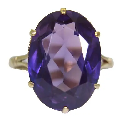 Vintage Large Colour Change Purple Sapphire 9ct Yellow Gold Ring Size O ~ 7 1/4 • £371.25