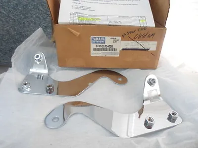 NOS Yamaha Windshield Mounting Brackets XVS1100 V-Star Custom STR-5EL03-40-00 • $71.09