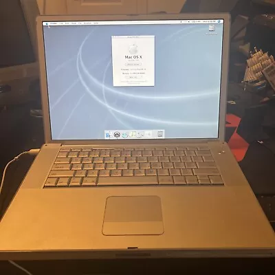 Apple Powerbook G4 15” (1.25 GHz 512 MB RAM 64 GB SSD) • $120