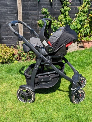 £120 • Buy  Graco Evo XT Travel System
