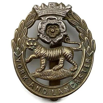 Original WW2 York And Lancaster Regiment Cap Badge • £16.99