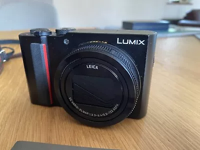 Panasonic Lumix DC-TZ200 Camera 15x Zoom 20.1 MP Leica Lens 4k Recording • £390