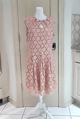 New Gabby Skye Women's Sleeveless Floral Lace Knee Length Dress Sz 14 • $12.50