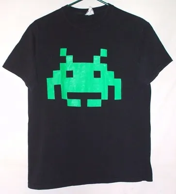 Atari Space Invaders T Shirt Size M • $14