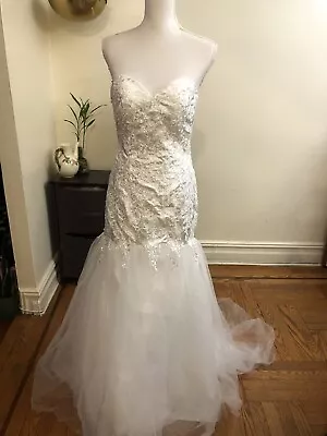 Mermaid Wedding Dress Size 2 • $85