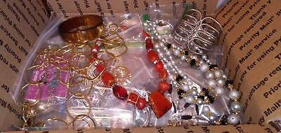 125 Pc Vintage To Modern Mixed Costume Jewelry Lot • $34.99