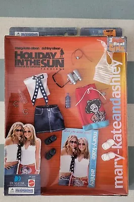 NEW Mary Kate And Ashley Doll Outfits Holiday In The Sun Clothes Pack 2002 Rare • $45
