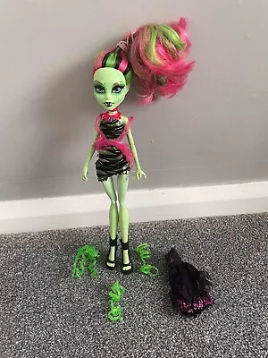 £17.95 • Buy Monster High Venus Mcflytrap Party- Collectable Doll With Accessories