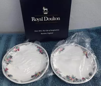 Royal Doulton Autumns Glory Plates 6.5 Inch Pair  £10.99(Free Post UK) • £10.99