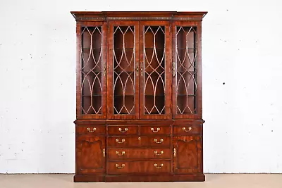 Georgian Carved Mahogany Lighted Breakfront Bookcase Cabinet By Thomasville • $3595