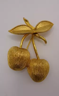 Signed Sarah Coventry Brushed Gold Tone Double Cherry Cherries Brooch Pin • $14.85