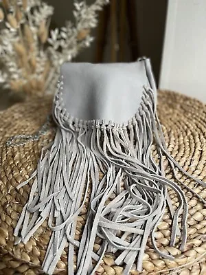 £20 • Buy ZARA Woman Grey Leather Fringe Small Shoulder Bag