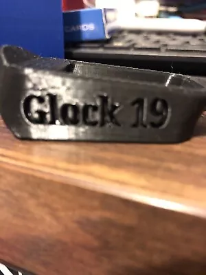 Glock 19 Sleeve When Using A Glock 17 Magazine No Gap • $9.99