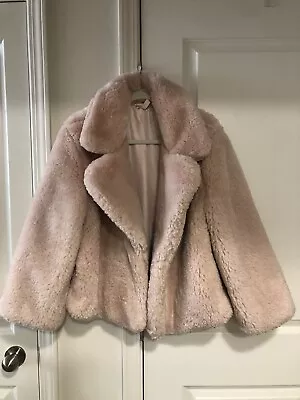 RARE~BEAUTIFUL~EXC Victoria Secret Pink Faux Fur Teddy Bear Coat Sz Large • $38