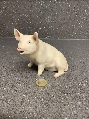 Aynsly Pottery Sitting Pig John Aynsly 1975 (uk Only) • £18