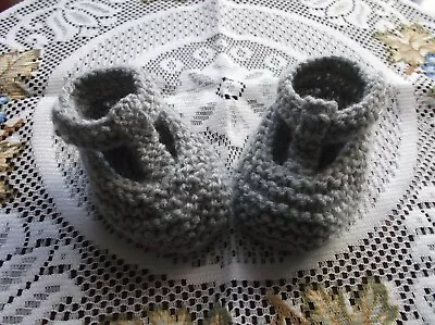 £1.95 • Buy Hand Knitted  Baby Shoes / Booties 0-3 Months 