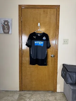 Newcastle Puma Training Soccer Jersey Size XL • $40