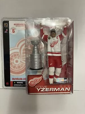 Steve Yzerman 2003 Mcfarlane Action Figure NHL Series 6 Detroit Red Wings ￼ • $17.99