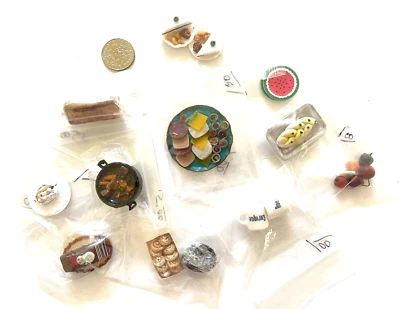$19.95 • Buy Grab Bag Of  1:12  Scale Dollhouse Miniature  Foods  [e]