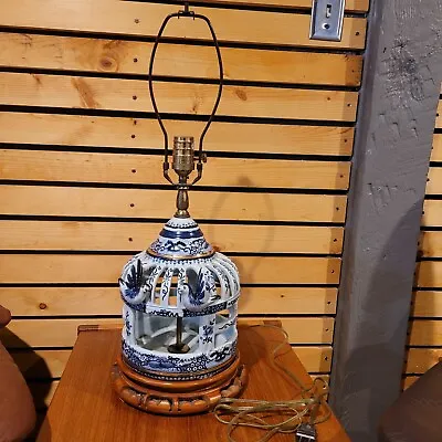 Vintage  Chinese Ceramic Teak Birdcage Table Lamp • $95