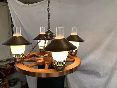 4 Light 18  Rustic Country Wagon Wheel Chandelier Cabin Decor Working • $85