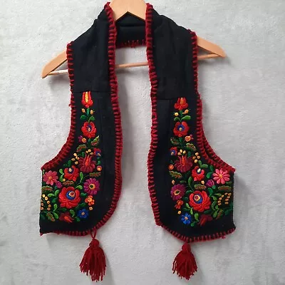 Vintage Matyo Hungarian Embroidered Floral Folk Art Backless Vest Felted Wool  • $44.95