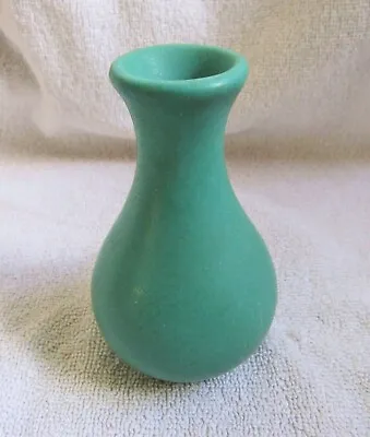 York Pfaltzgraff Teco Style Green Mission Arts & Crafts Period Art Pottery Vase • $34.88